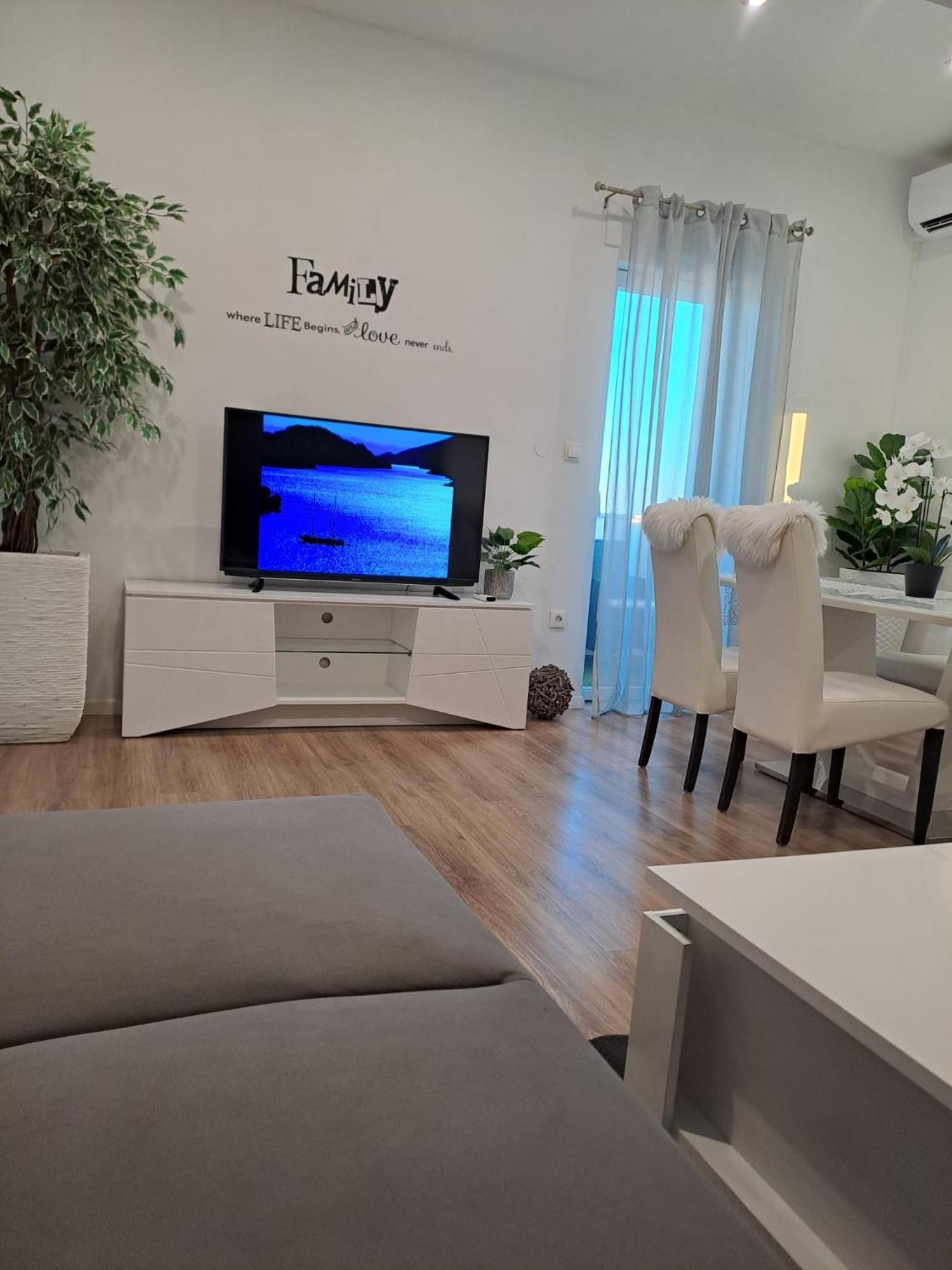 Apartman Dawidh 시베니크 객실 사진